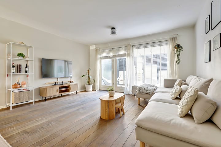 Foto 4 van Charles Dickensstraat 55