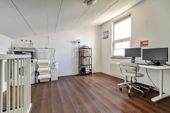 Foto 34 van Charles Dickensstraat 55