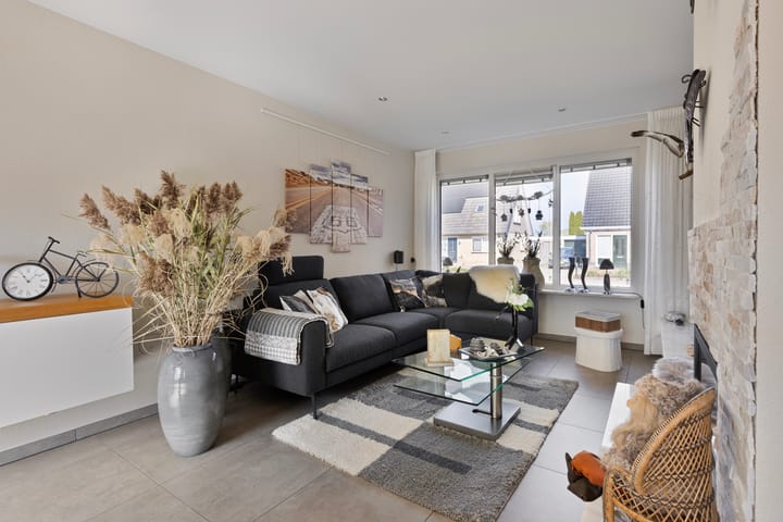 Photo 9 of Meertensweg 10