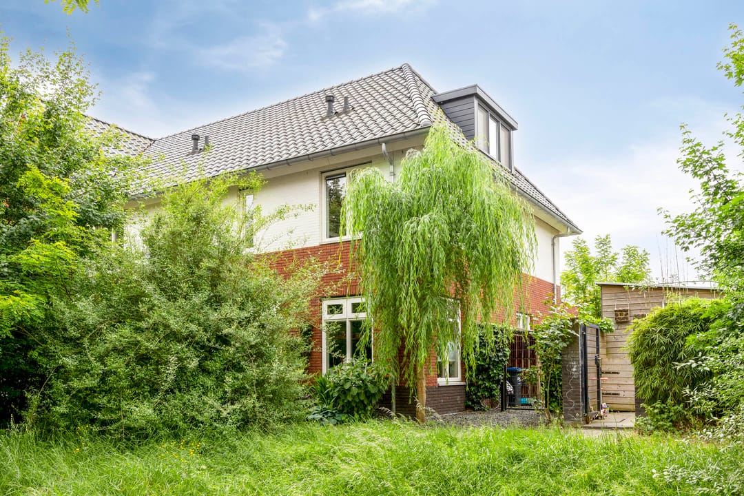 Foto 1 van Fluweelboomstraat 6