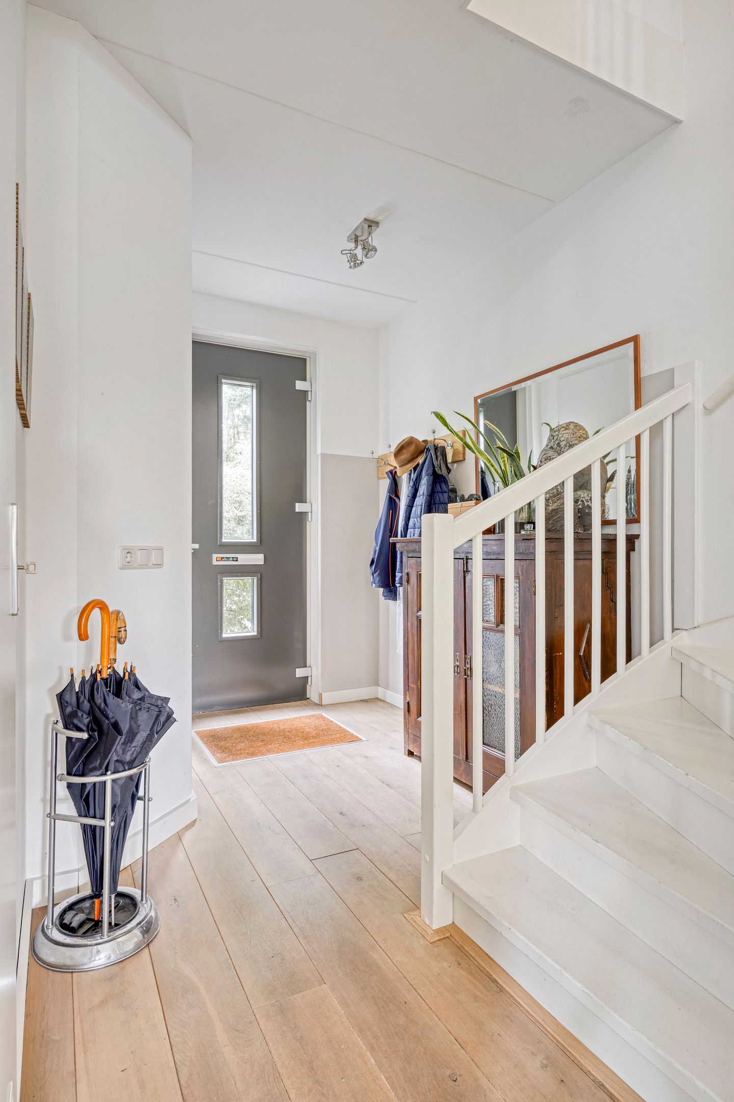 Foto 10 van Fluweelboomstraat 6