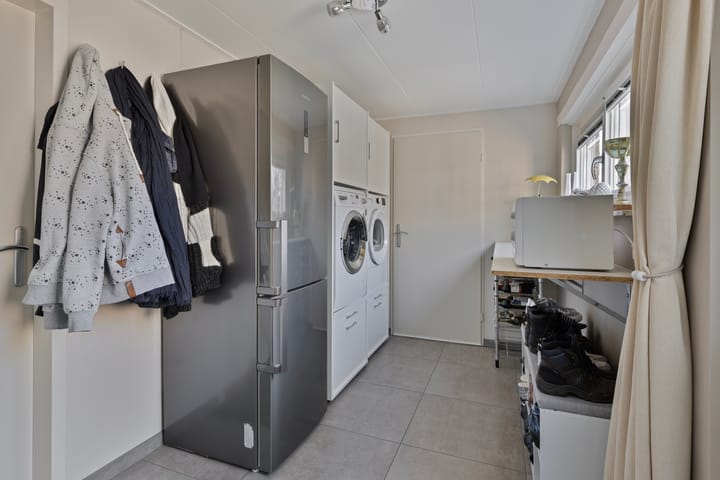 Photo 16 of Meertensweg 10