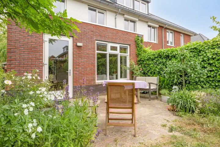 Foto 35 van Fluweelboomstraat 6