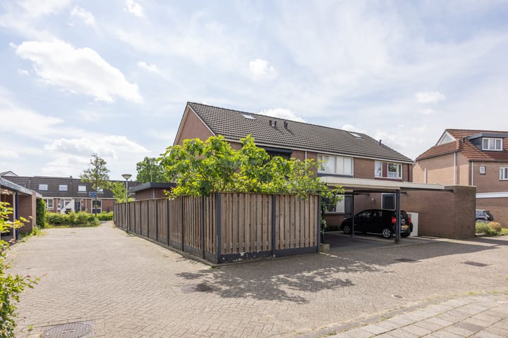 Photo 2 of Huttensmidhoek 18