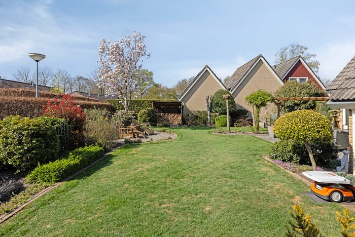 Photo 32 of Meertensweg 10