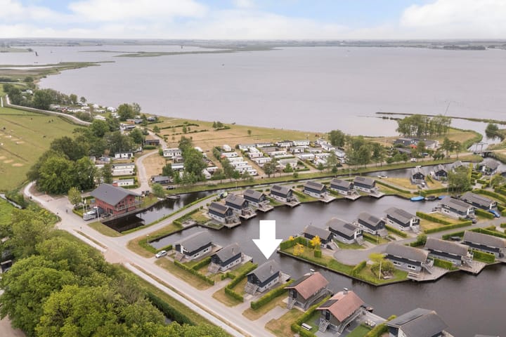 Foto 2 van Jongebuorren 33