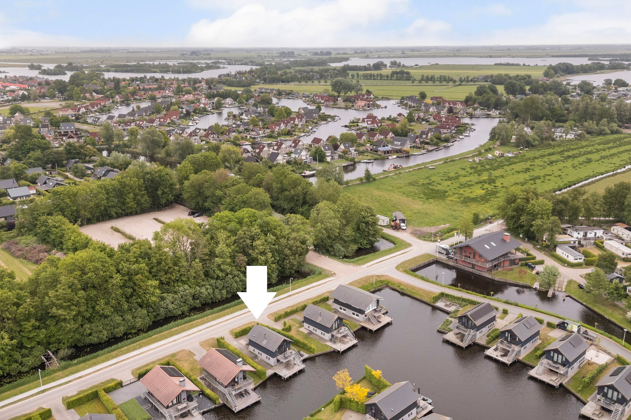 3-bedroom freehold villa in Terherne — photo 3 of 5