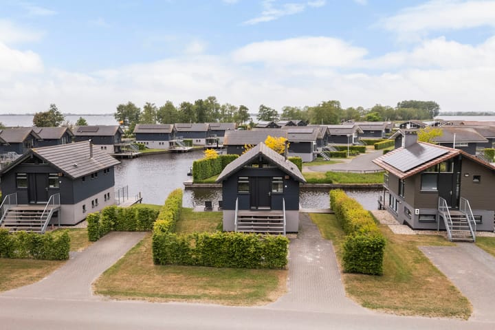 Photo 30 of Jongebuorren 33