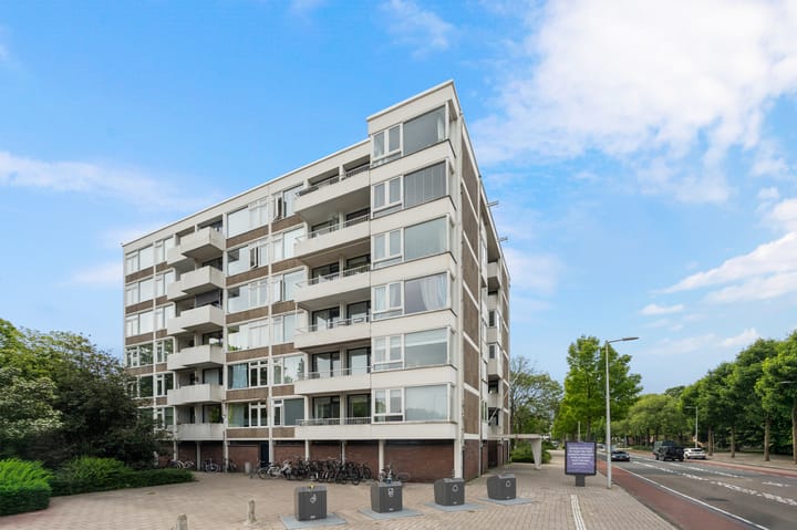 Photo 9 of Van Boshuizenstraat 65