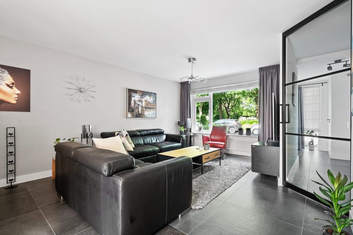 Foto 11 van Topaasring 41