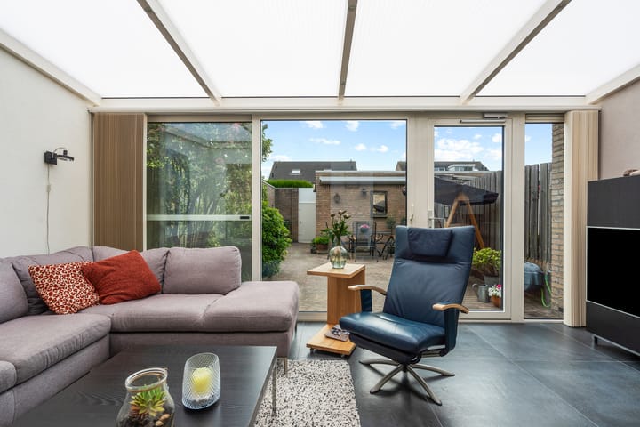 Foto 29 van Topaasring 41