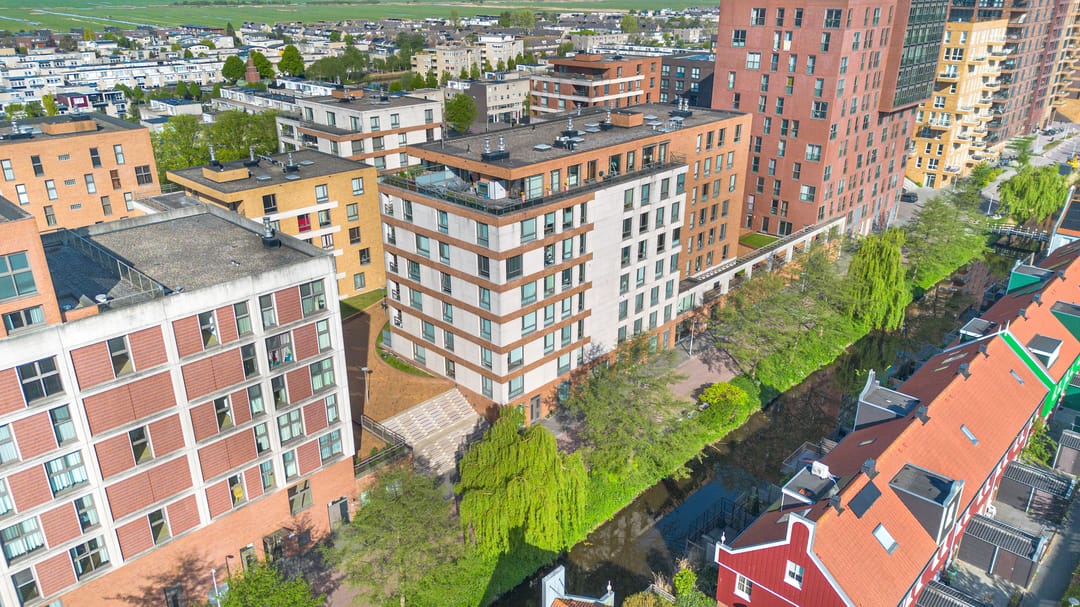 Foto 1 van Teakhout 87