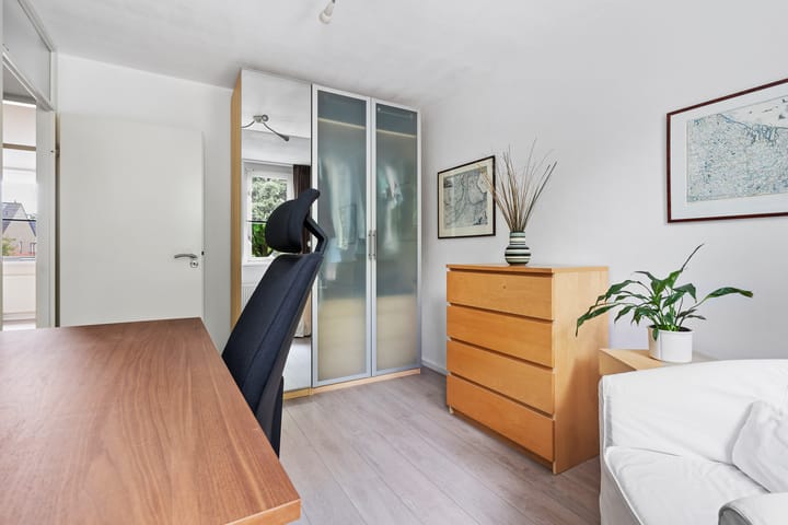 Foto 55 van Topaasring 41