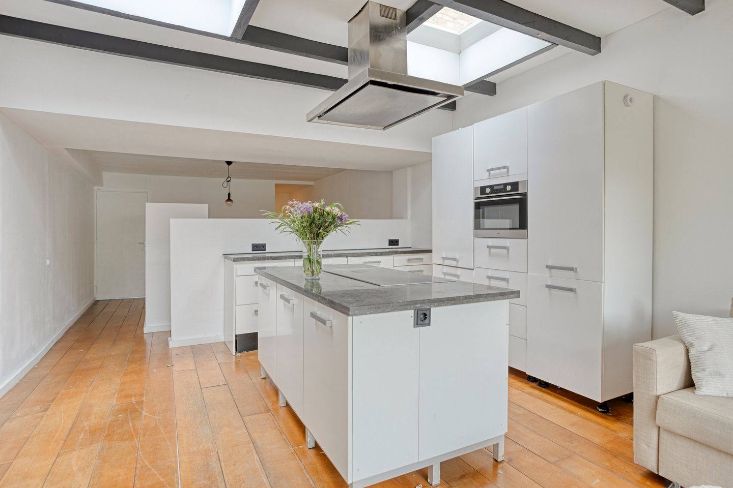 Foto 10 van Schepen Hillenstraat 10