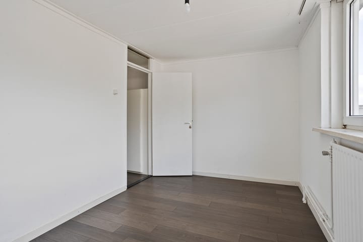 Foto 31 van Schepen Hillenstraat 10