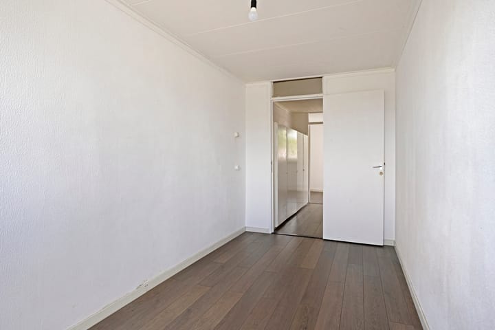 Foto 33 van Schepen Hillenstraat 10