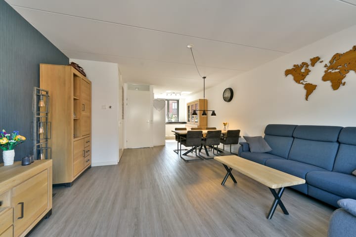 Photo 7 of Roerdomplaan 14