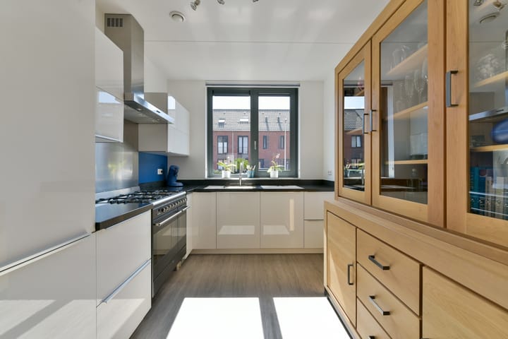 Photo 10 of Roerdomplaan 14