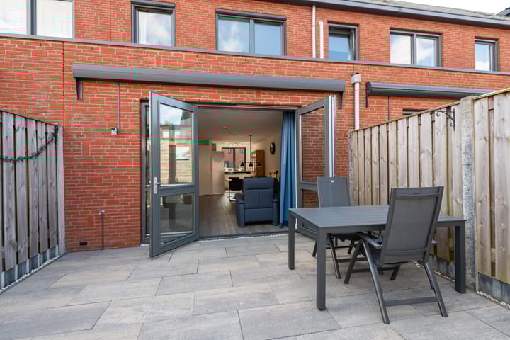 Photo 18 of Roerdomplaan 14