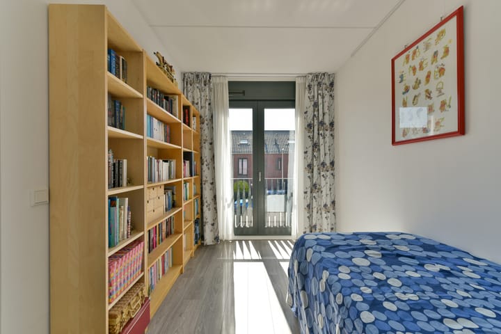 Photo 25 of Roerdomplaan 14