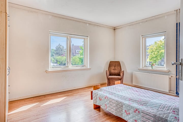 Foto 15 van Anthonius van Alphenstraat 11-B