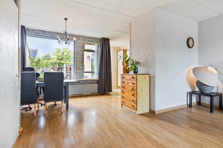 Foto 11 van Leeuweriklaan 13