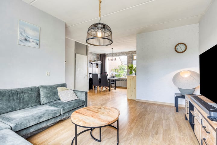 Foto 13 van Leeuweriklaan 13