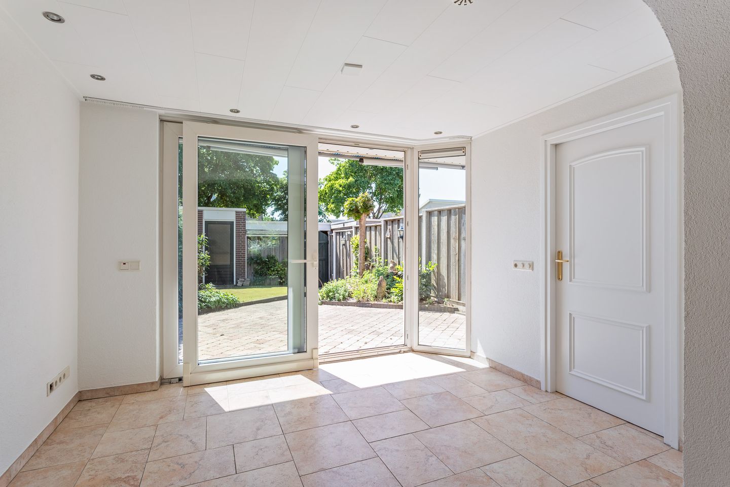 Foto 10 van B.A.A. Engelbertinklaan 3