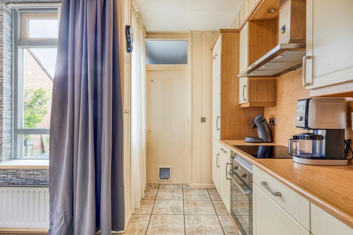 Foto 18 van Leeuweriklaan 13