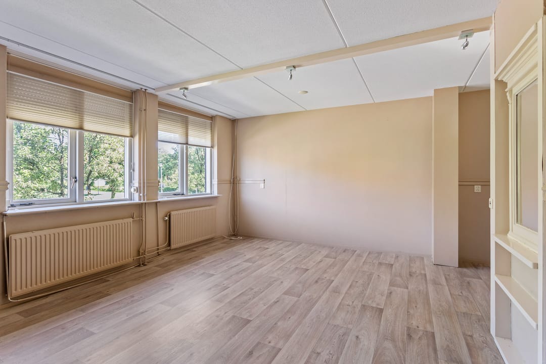 Foto 13 van B.A.A. Engelbertinklaan 3