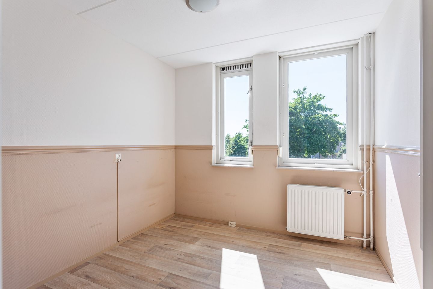 Foto 14 van B.A.A. Engelbertinklaan 3