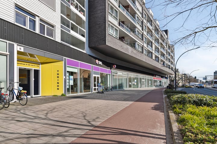 Photo 8 of Deldenerstraat 6-148