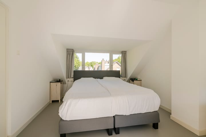 Foto 38 van Generaal Winkelmanlaan 4