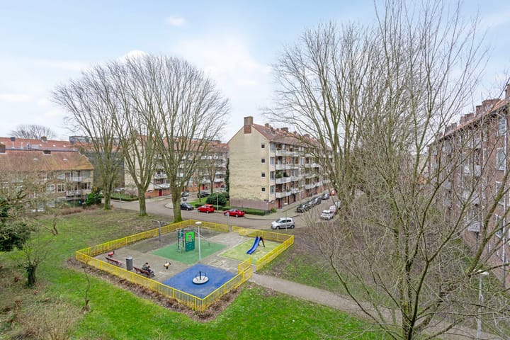 Foto 10 van Cornelis Lelylaan 113-2