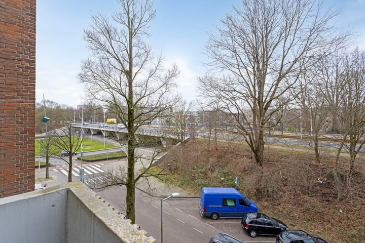 Foto 13 van Cornelis Lelylaan 113-2