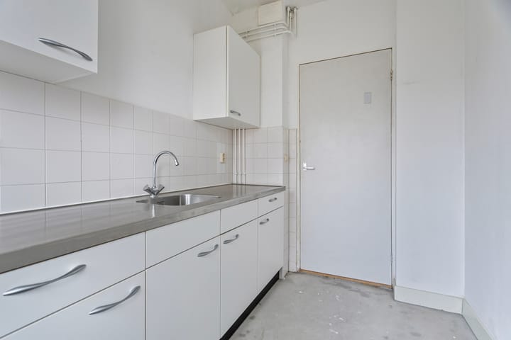 Foto 14 van Cornelis Lelylaan 113-2