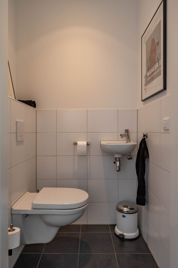 Foto 11 van Pioenstraat 193