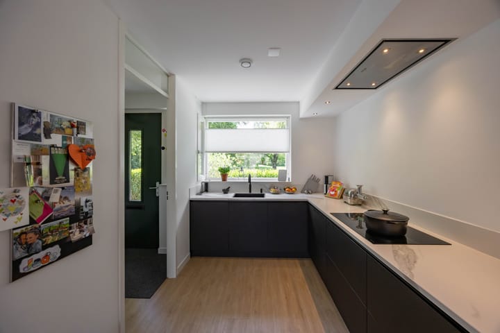 Foto 14 van Pioenstraat 193