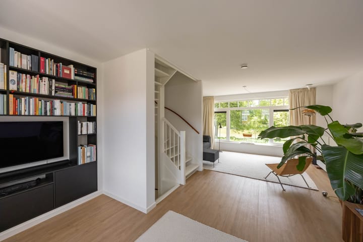 Foto 22 van Pioenstraat 193