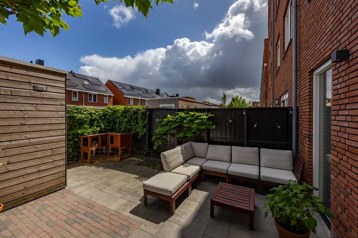 Foto 45 van Pioenstraat 193