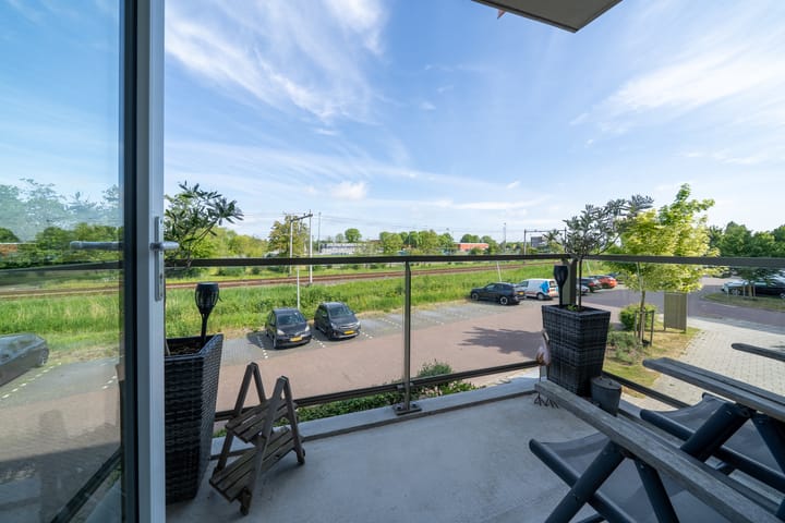 Foto 15 van Stekeldijk 83