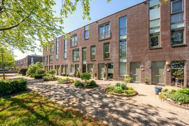 Foto 1 van Renoirstraat 88