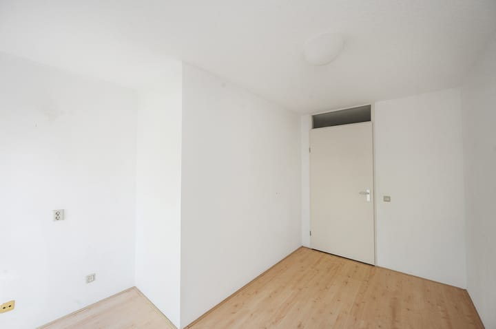 Foto 8 van Renoirstraat 88