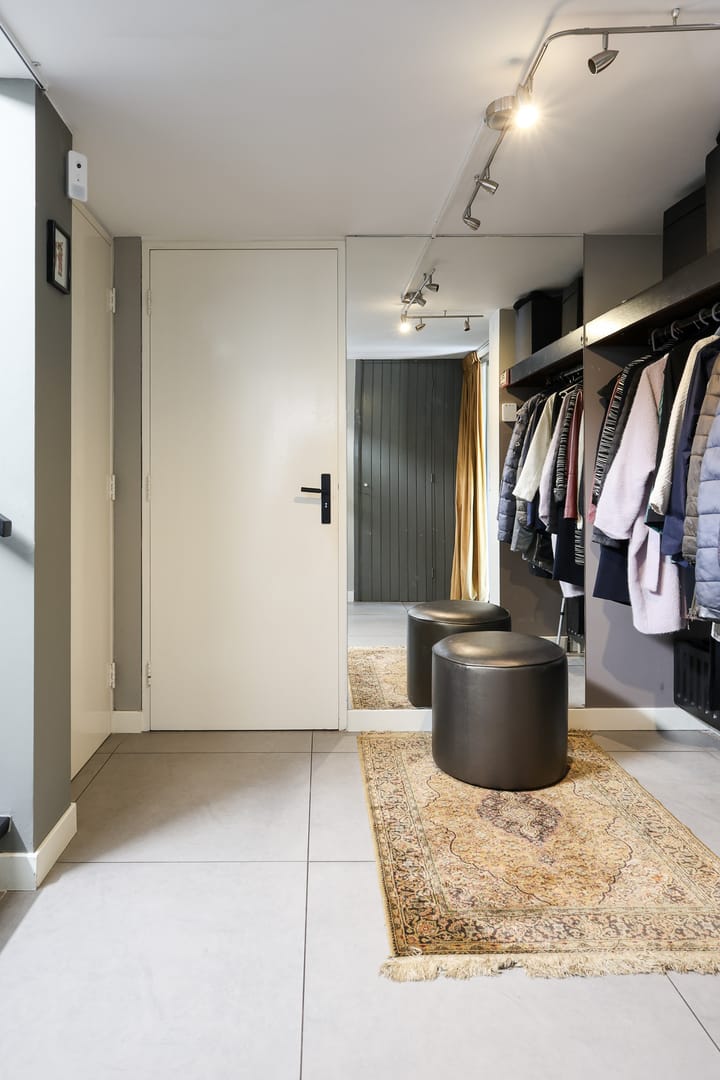 Foto 10 van San Giorgilaan 1