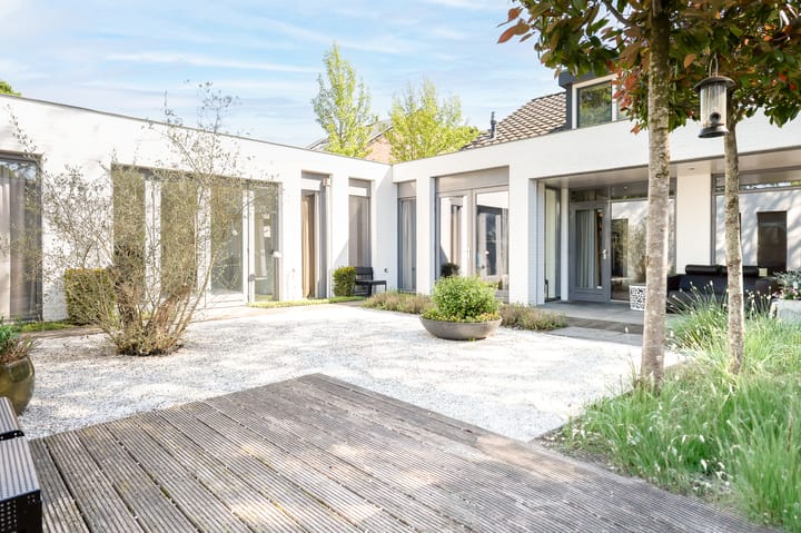 Foto 58 van San Giorgilaan 1