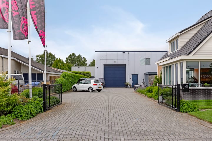Bloemakkers 41, Gieten
