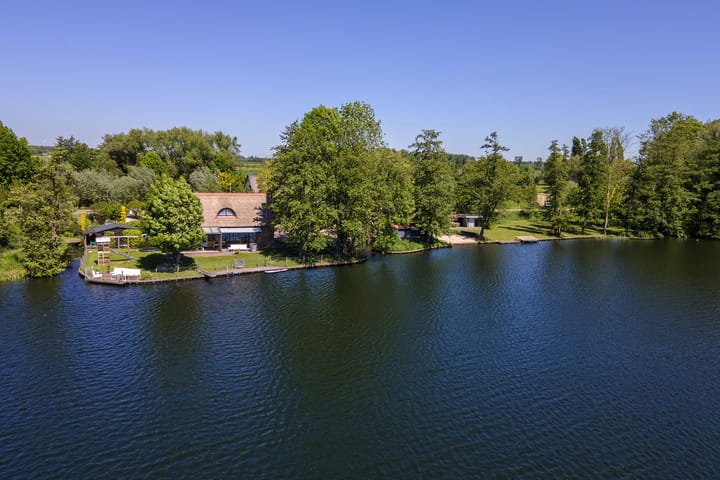 Foto 1 van Kerkweg 6