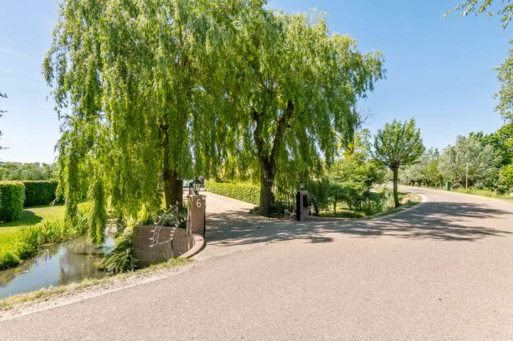 Foto 37 van Kerkweg 6