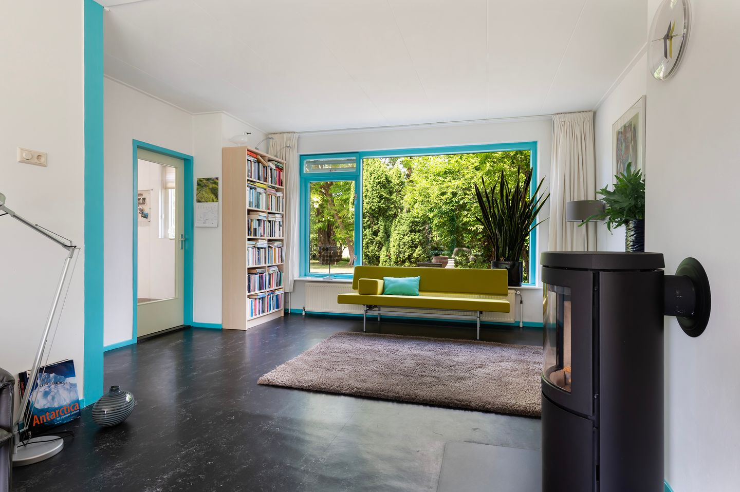 Foto 10 van Dr. Slotlaan 11