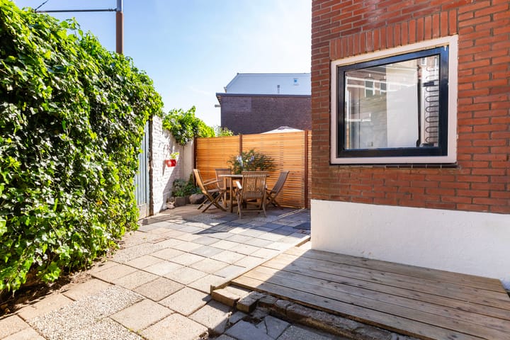 Foto 25 van Staringstraat 54